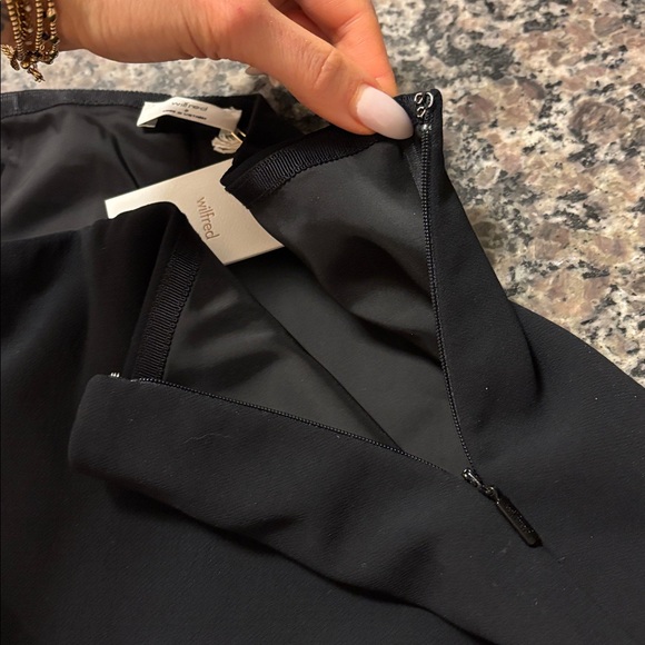 Aritzia wilfred jewel skort skirt black new with tags side zipper - Picture 5 of 9